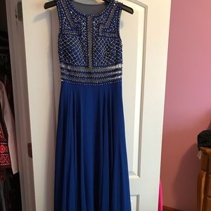 *Like New* Mac Duggal Prom Dress